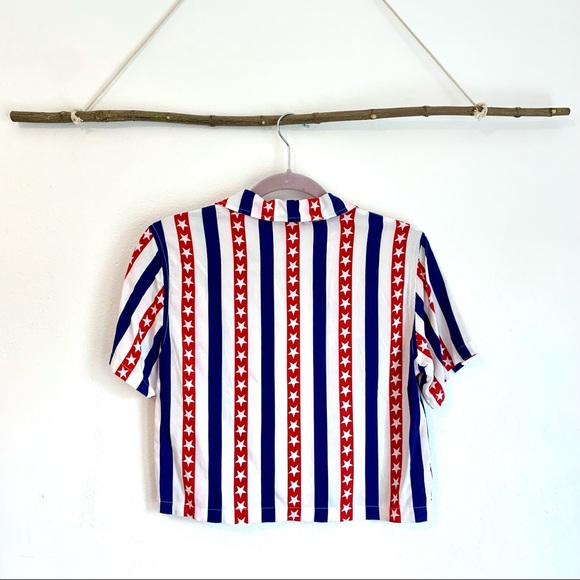 ⭐️BOGO FREE! American Flag Button Up Crop Top - Picture 2 of 7